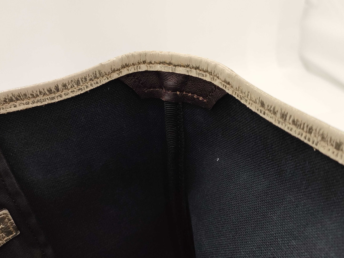 GUCCI GG Supreme Tote Bag