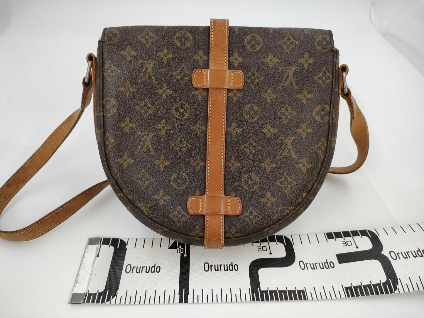 LOUIS VUITTON Chantilly Shoulder Bag