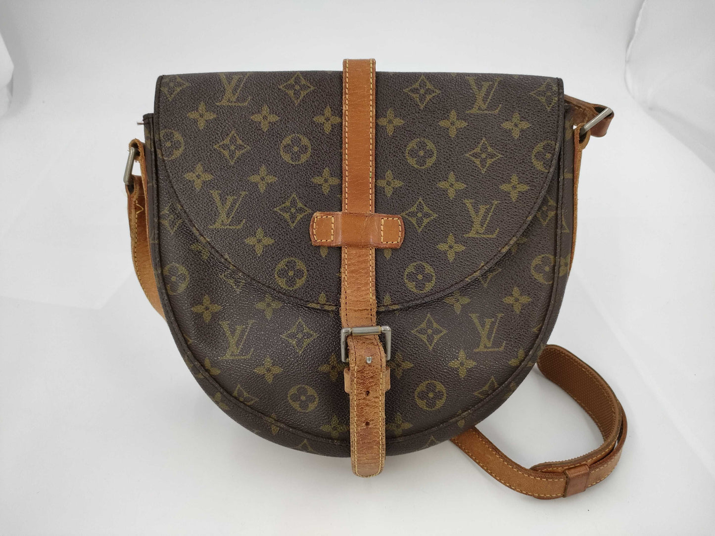 LOUIS VUITTON Chantilly Shoulder Bag