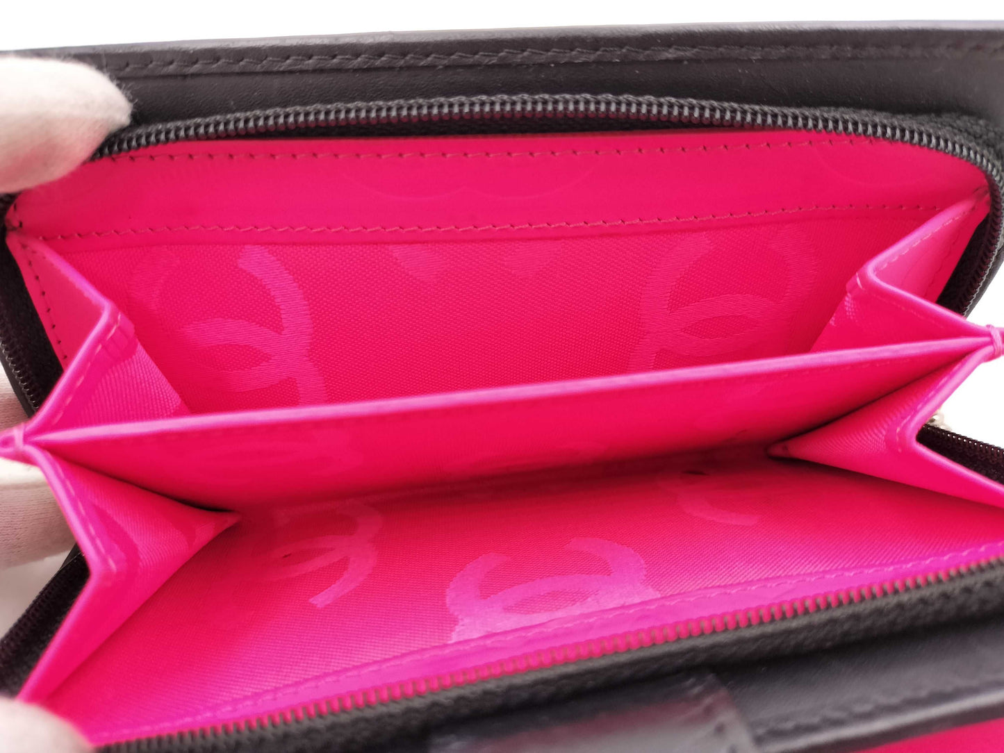 CHANEL CHANEL Wallet with Seal