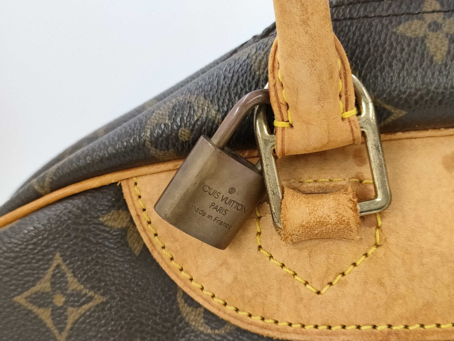 LOUIS VUITTON Louis Vuitton Monogram Brand Bag Deauville Handbag