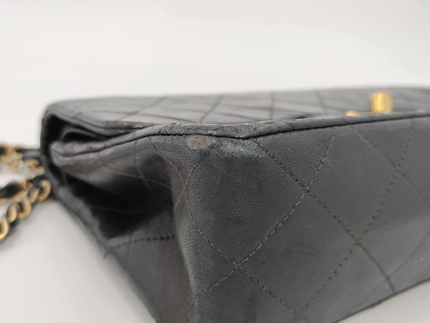 CHANEL Matelasse Shoulder Bag