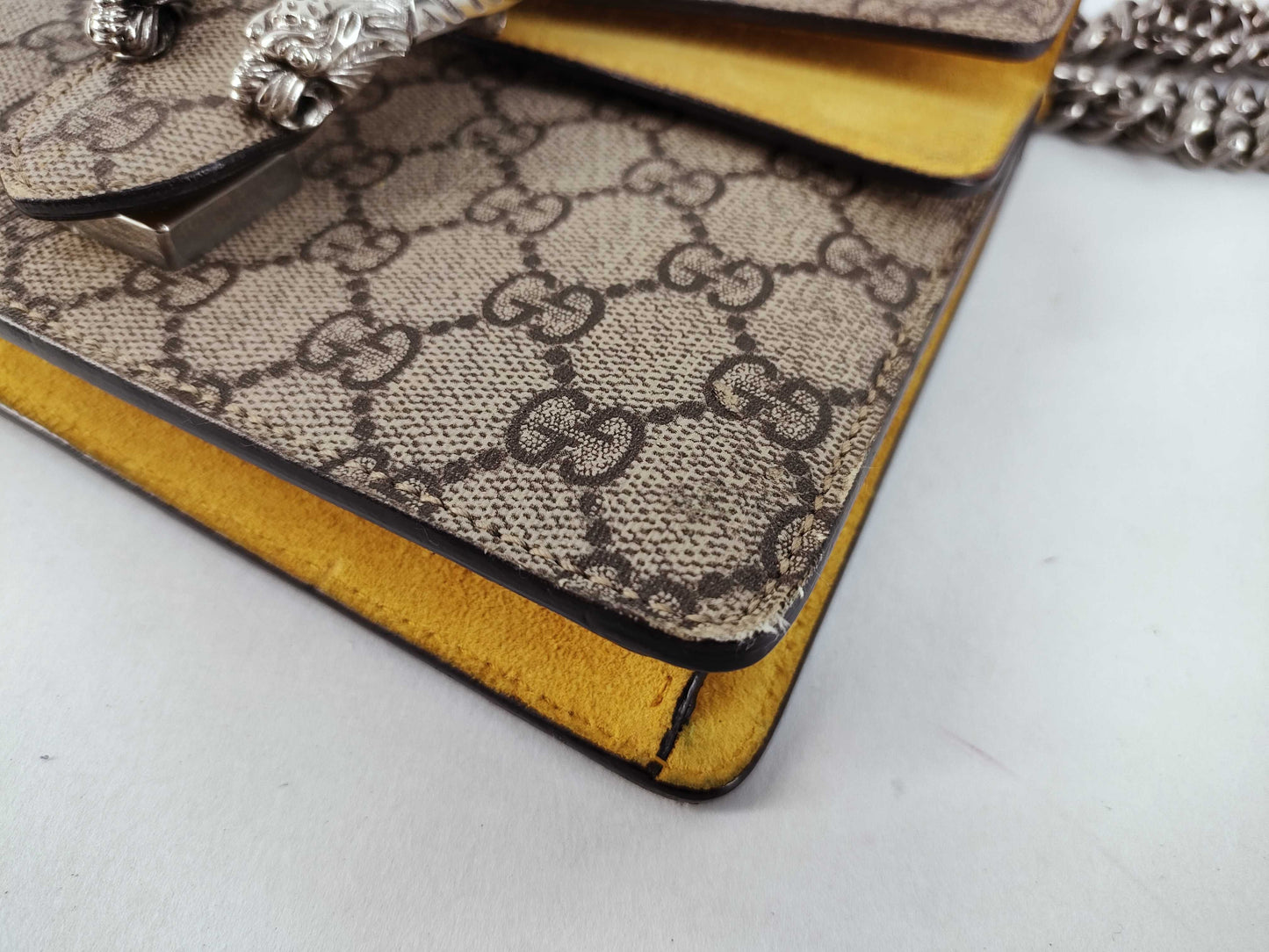 GUCCI GG Supreme Dionysus Chain Shoulder Bag