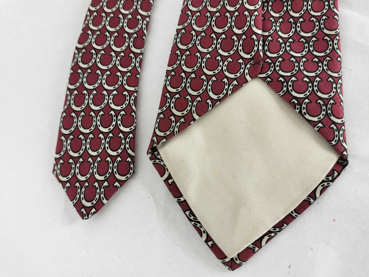HERMES Horseshoe Ring Tie Bordeaux Other Accessories