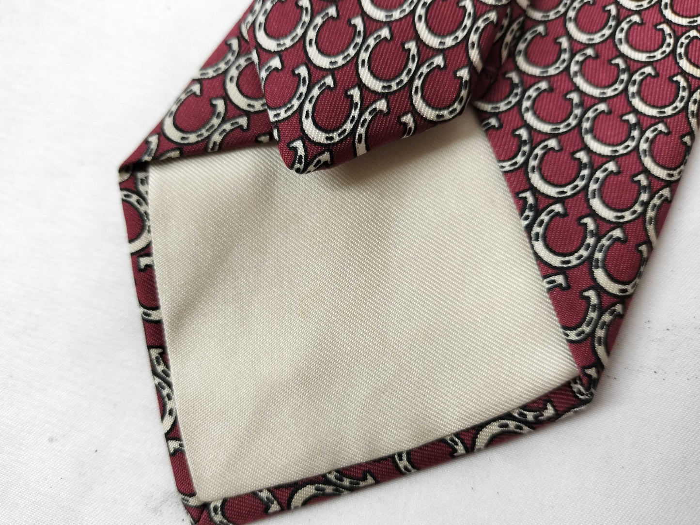 HERMES Horseshoe Ring Tie Bordeaux Other Accessories