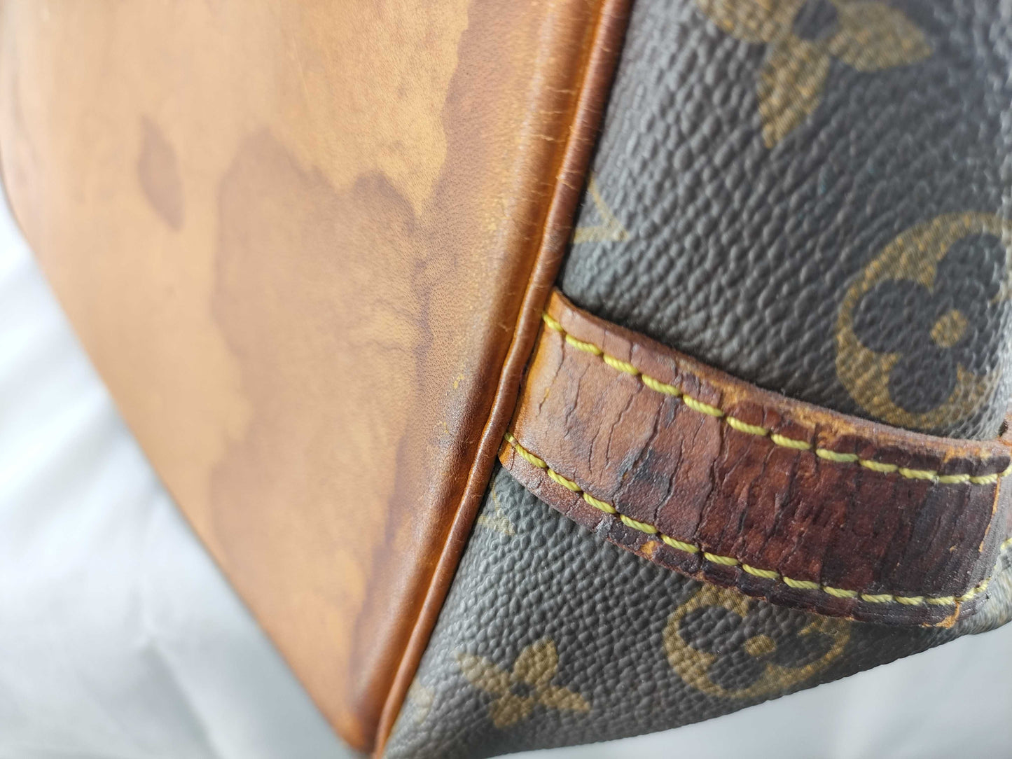 LOUIS VUITTON M42226 Monogram LOUIS VUITTON Petit Noe M42226 AR8910 Shoulder Bag