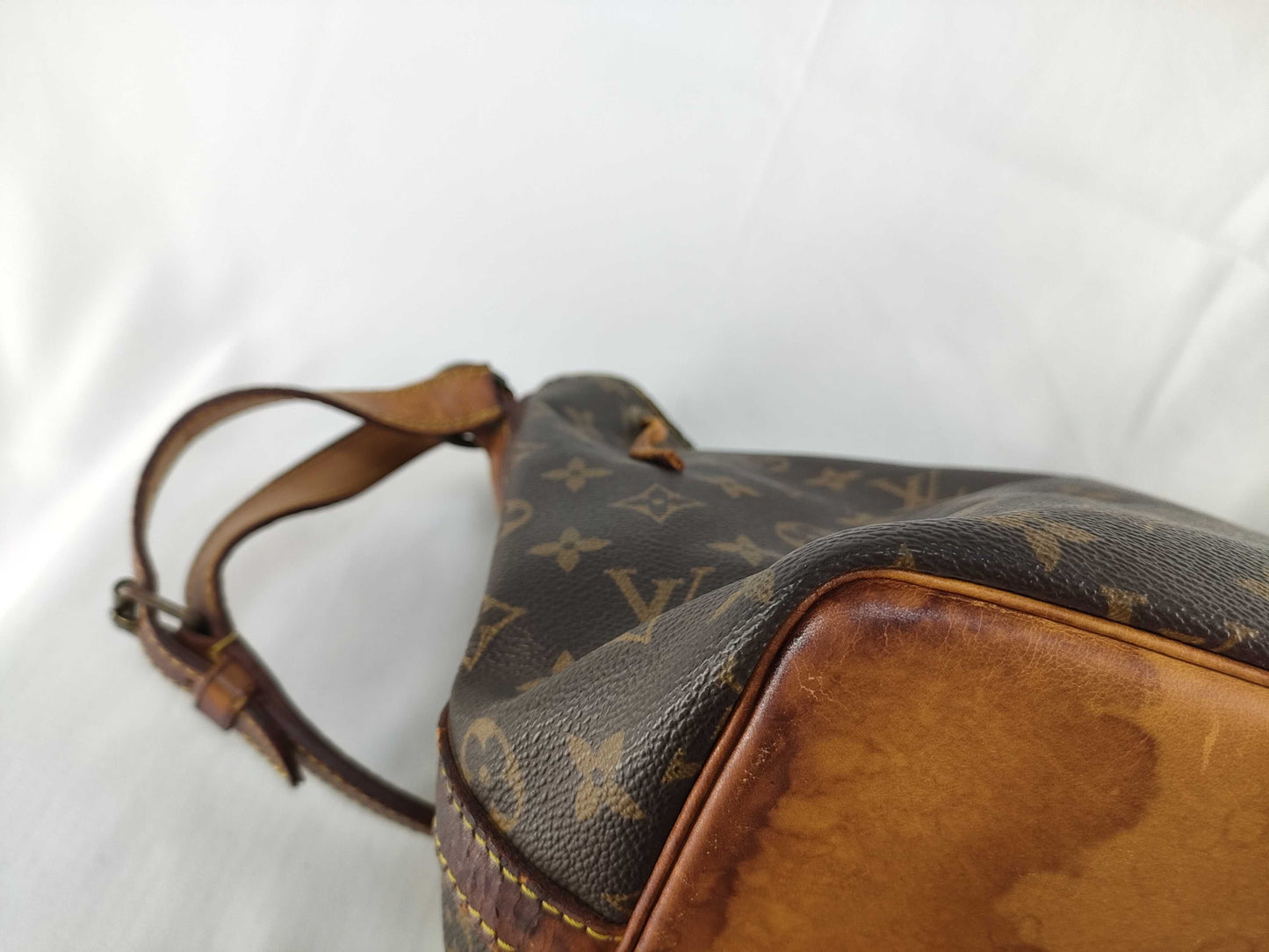 LOUIS VUITTON M42226 Monogram LOUIS VUITTON Petit Noe M42226 AR8910 Shoulder Bag