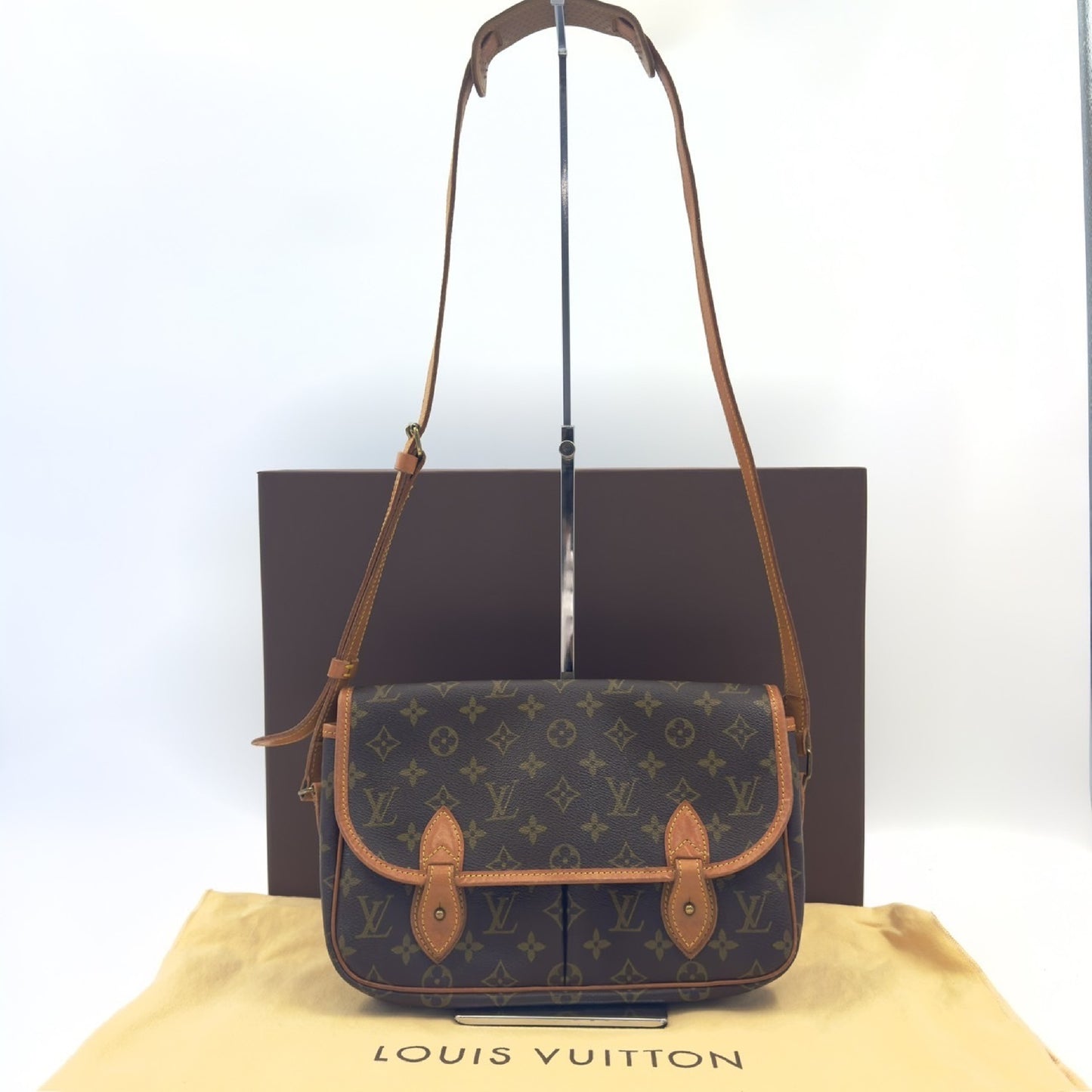 LOUIS VUITTON Monogram Gibessier 30 Shoulder Bag