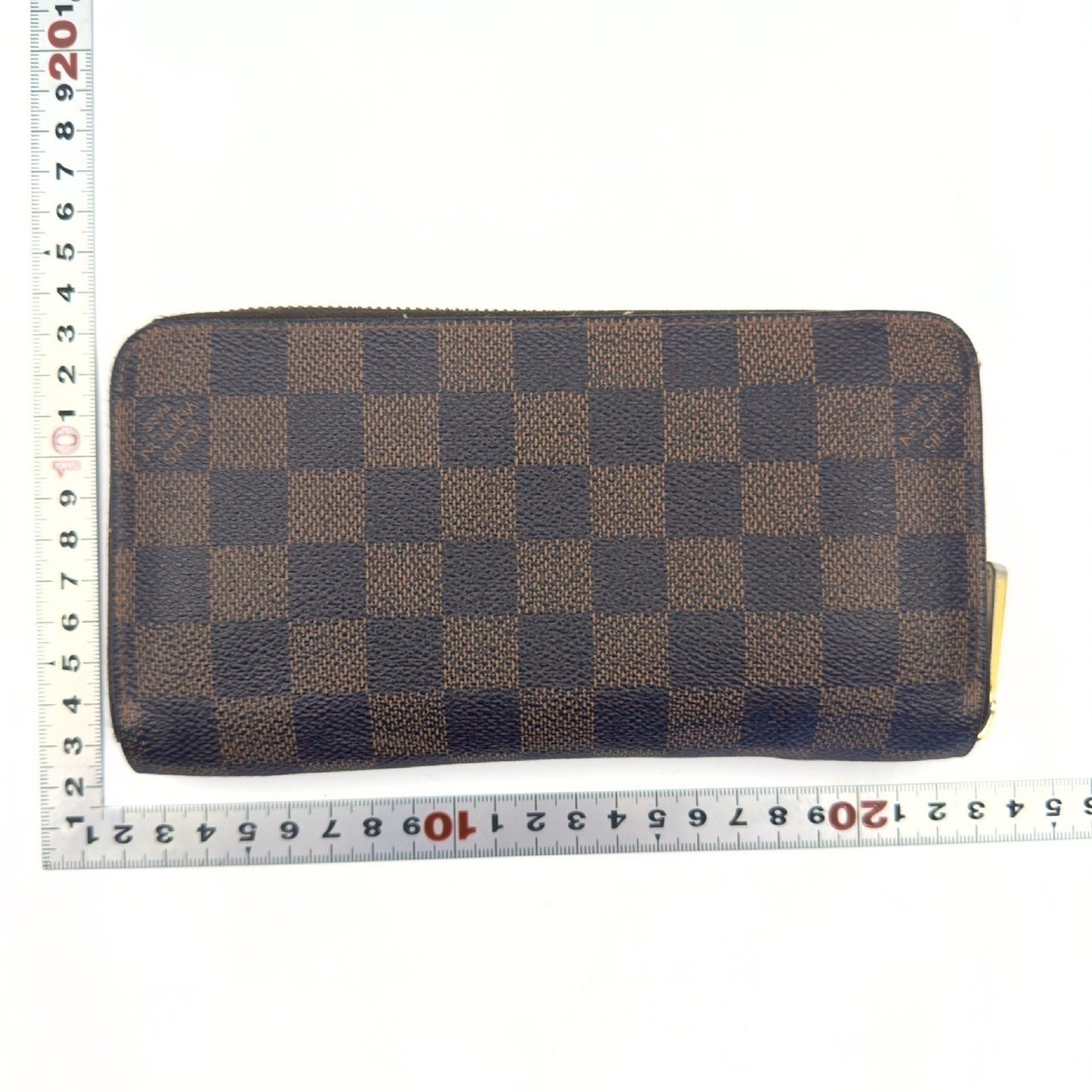 LOUIS VUITTON Damier Zippy Wallet
