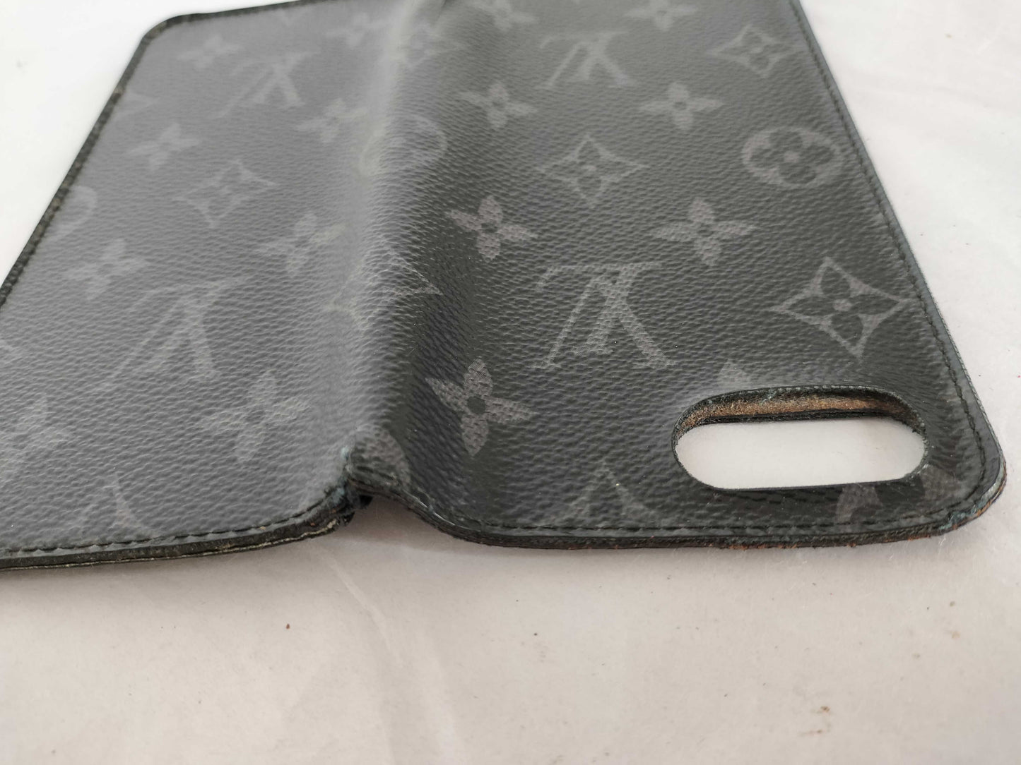LOUIS VUITTON Monogram Louis Vuitton Phone Cases Other Accessories
