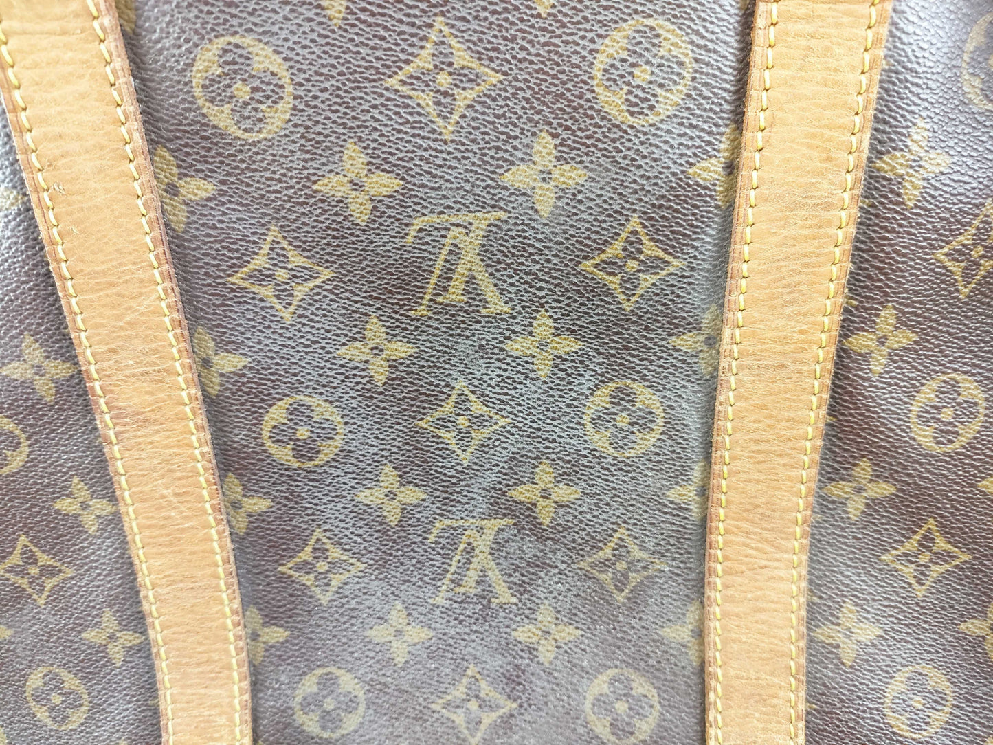 LOUIS VUITTON Monogram Keepall Bandouliere Boston Bag