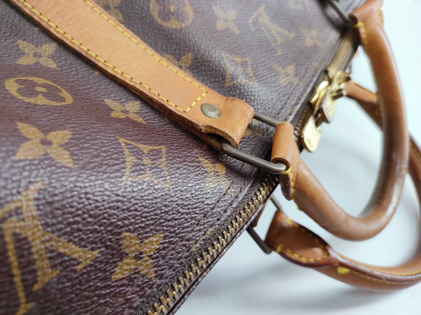 LOUIS VUITTON Monogram Keepall Bandouliere Boston Bag