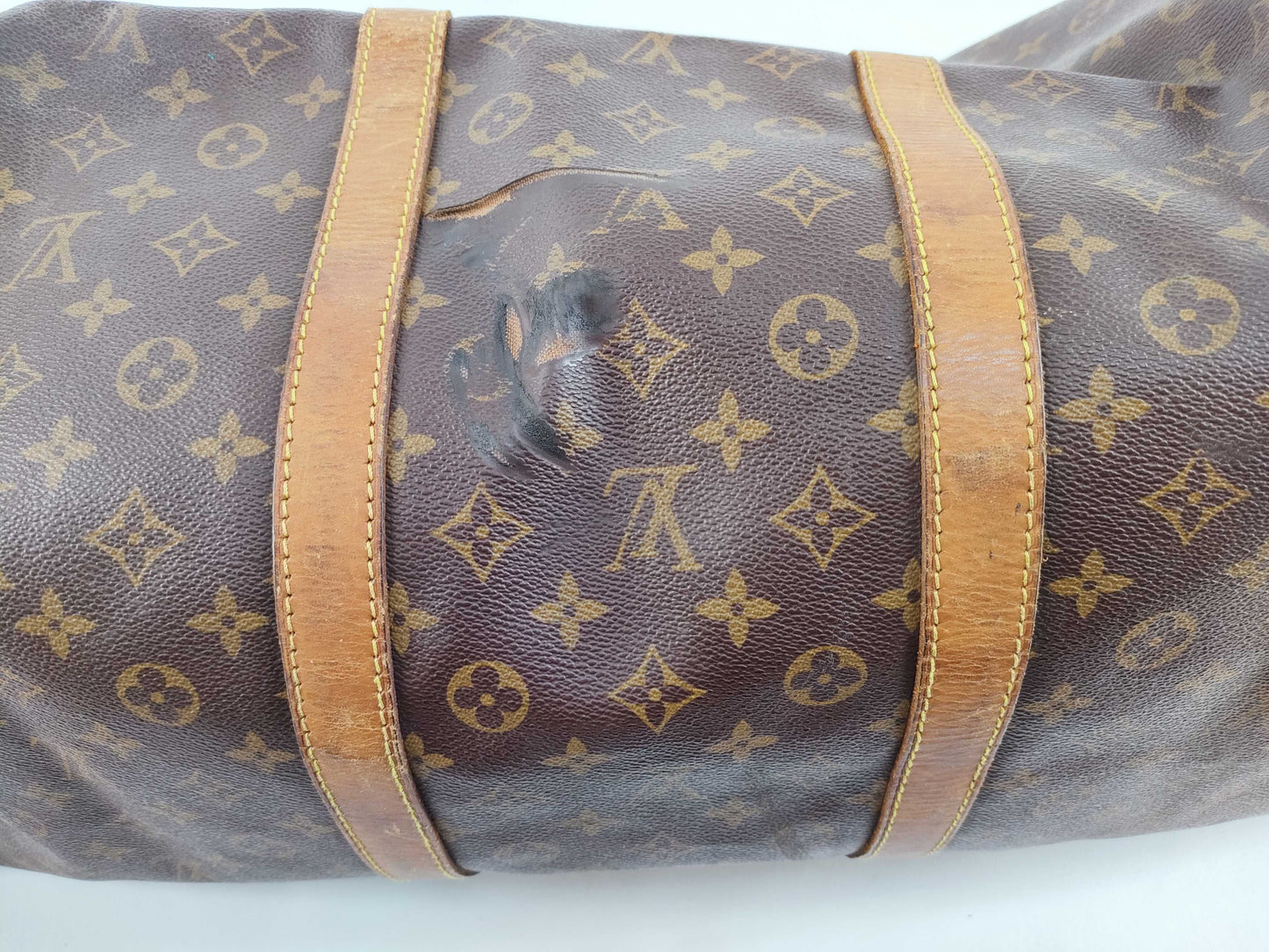 LOUIS VUITTON Monogram Keepall Bandouliere Boston Bag