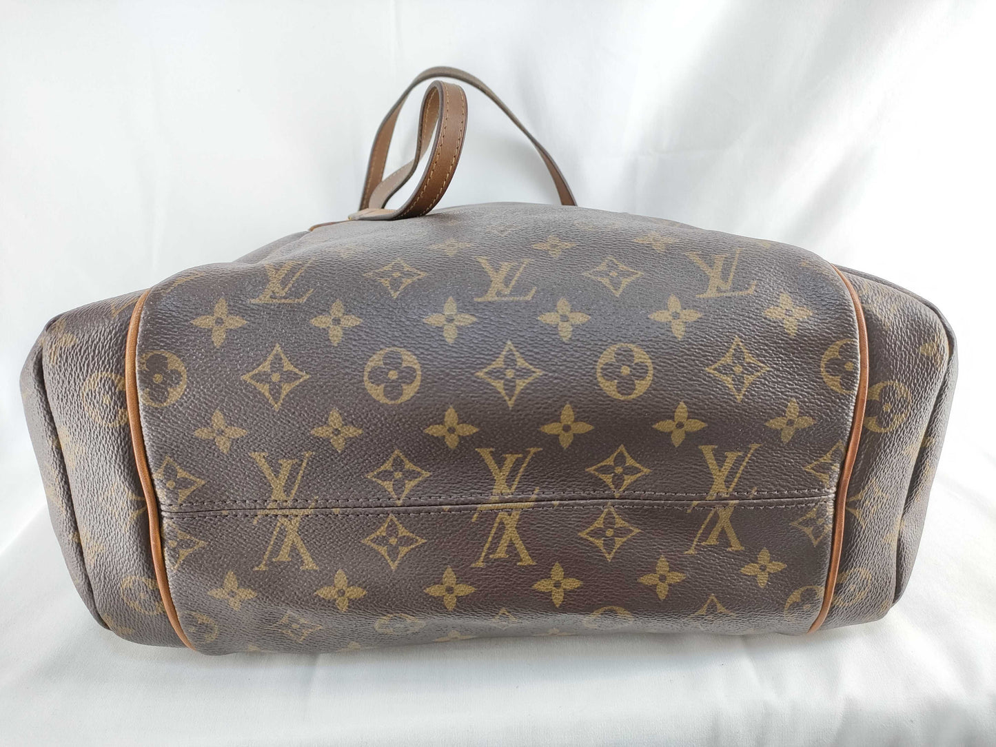 LOUIS VUITTON Monogram Totally Handbag