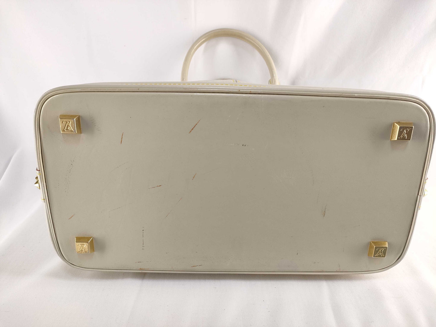 LOUIS VUITTON Suhali Lockit Handbag