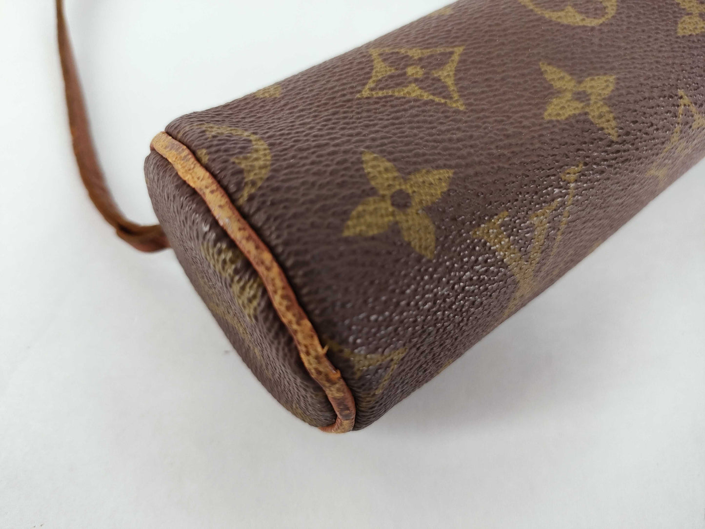 LOUIS VUITTON Monogram Papillon Pouch