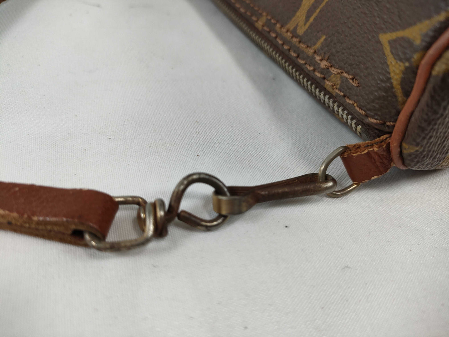 LOUIS VUITTON Monogram Papillon Pouch