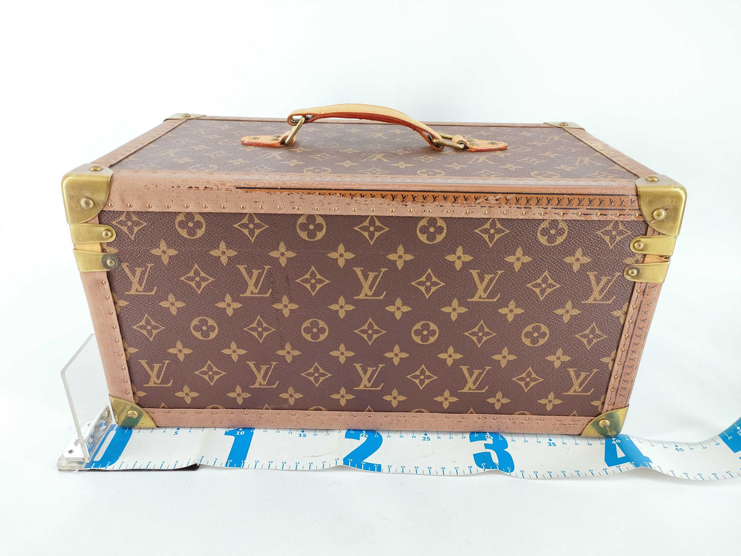 LOUIS VUITTON Monogram Boite Pharmacy Handbag