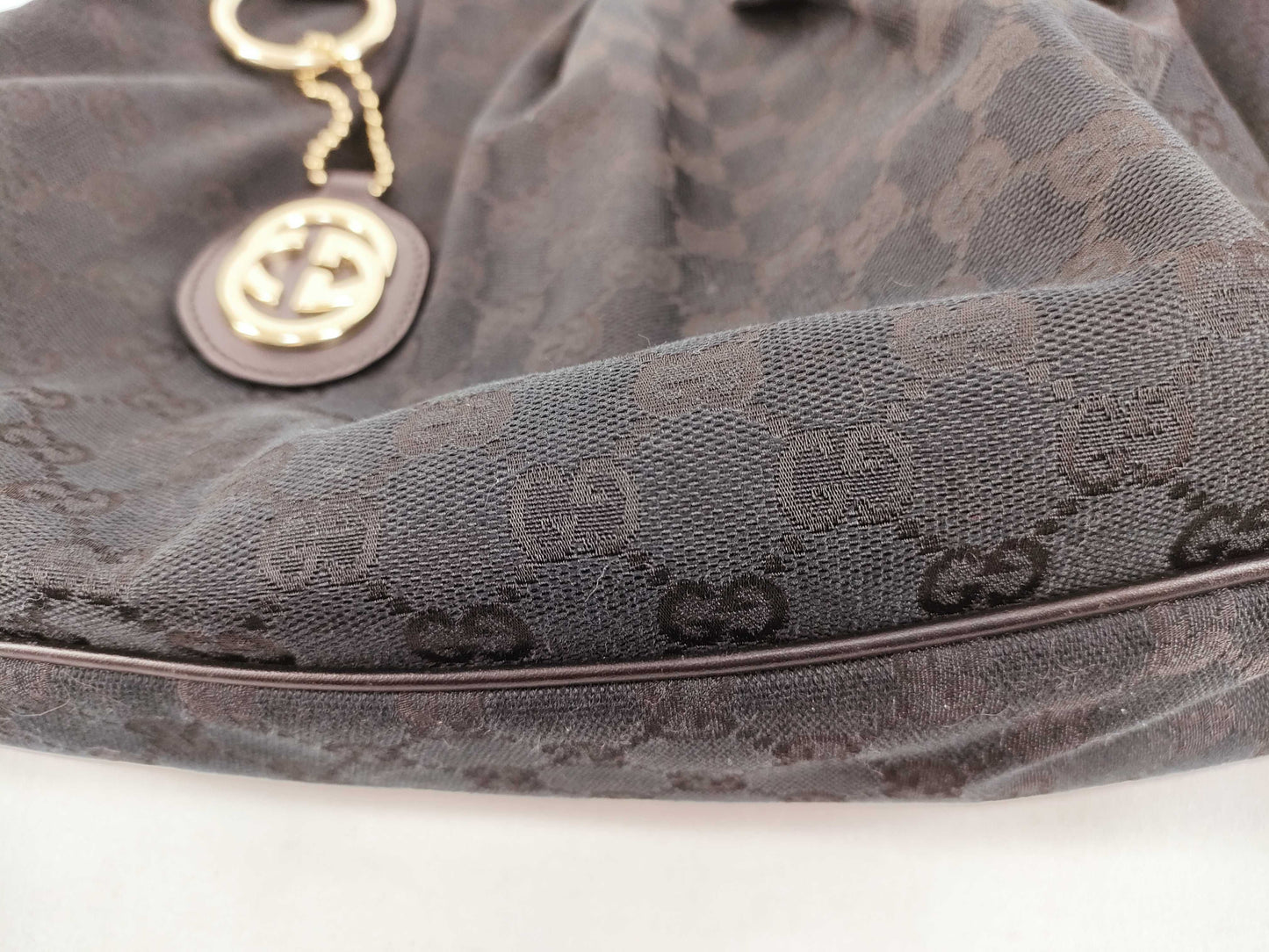 GUCCI GG Canvas Gucci Sukey GG Canvas Shoulder Bag Shoulder Bag
