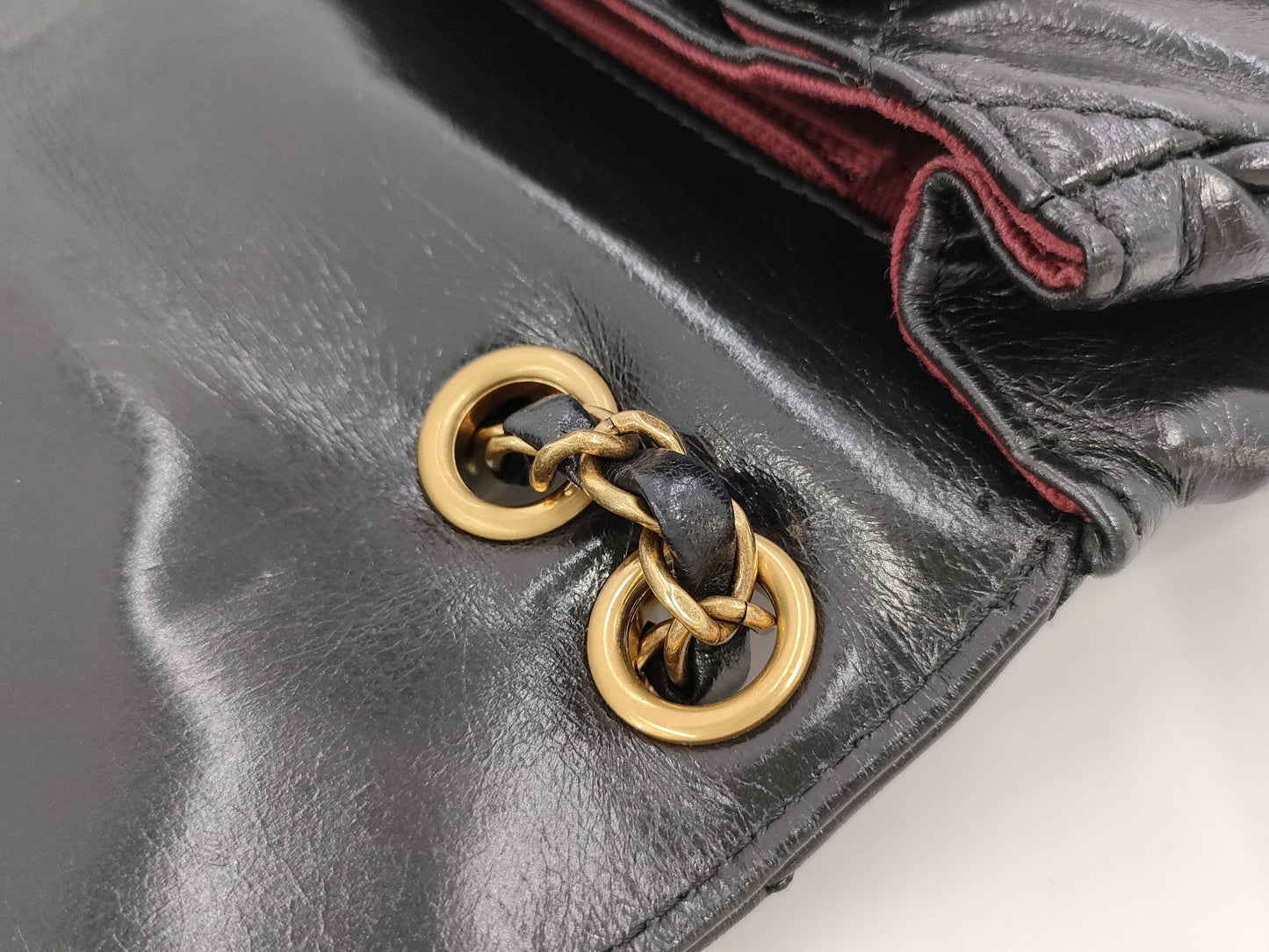 CHANEL Matelasse Shoulder Bag, Vintage Calfskin, Black, 20 Series