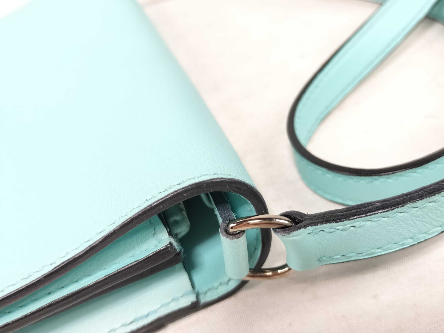 HERMES Mini Convoyeur 3-way shoulder bag