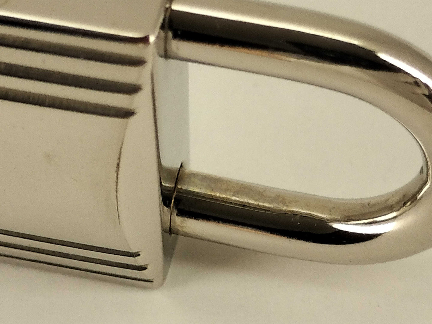 HERMES HERMES Cadena and Key Set, Key Padlock, Silver, with Leather Cord, Other Accessories