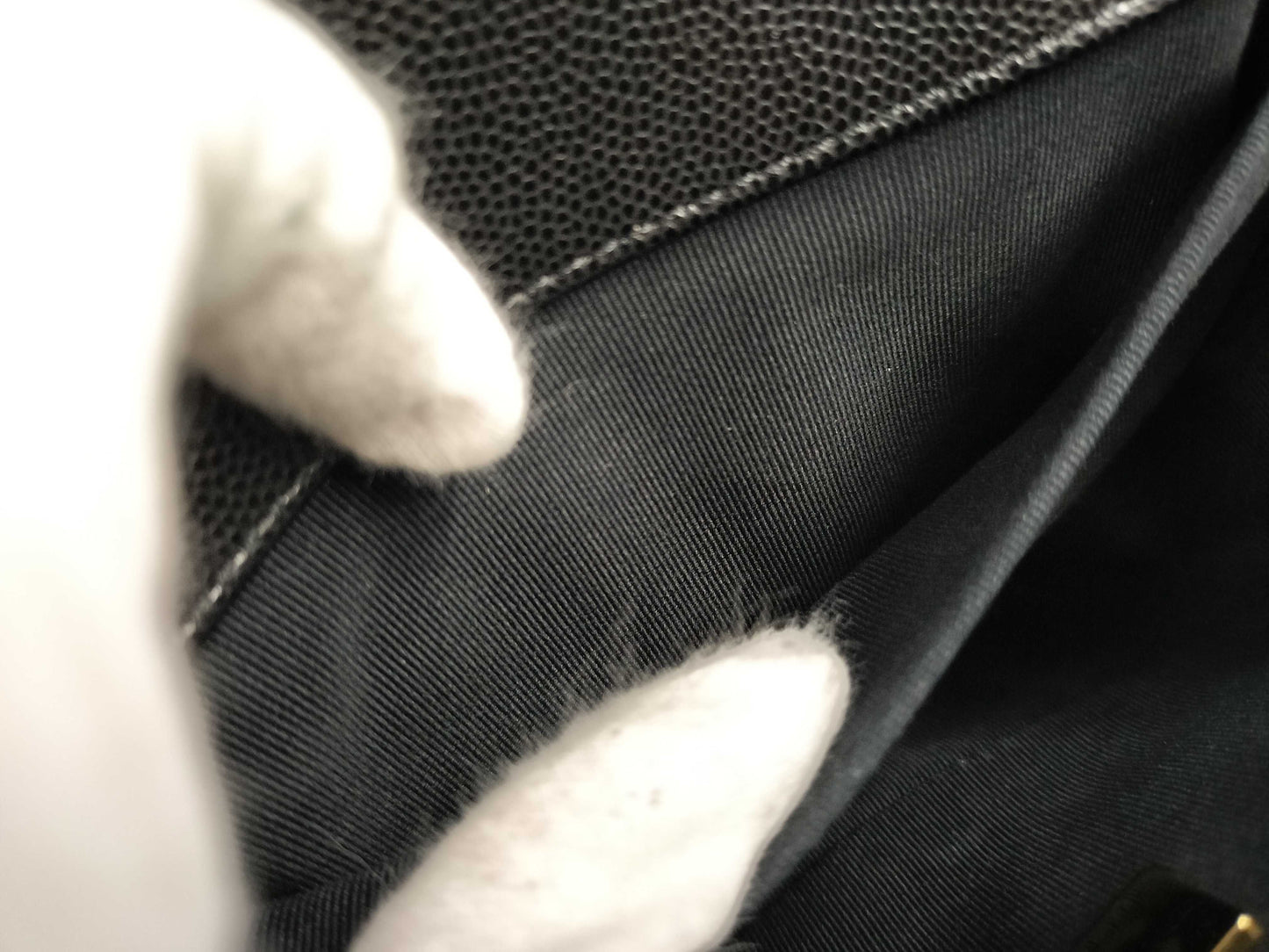 CHANEL Boy Caviar Black Shoulder Bag