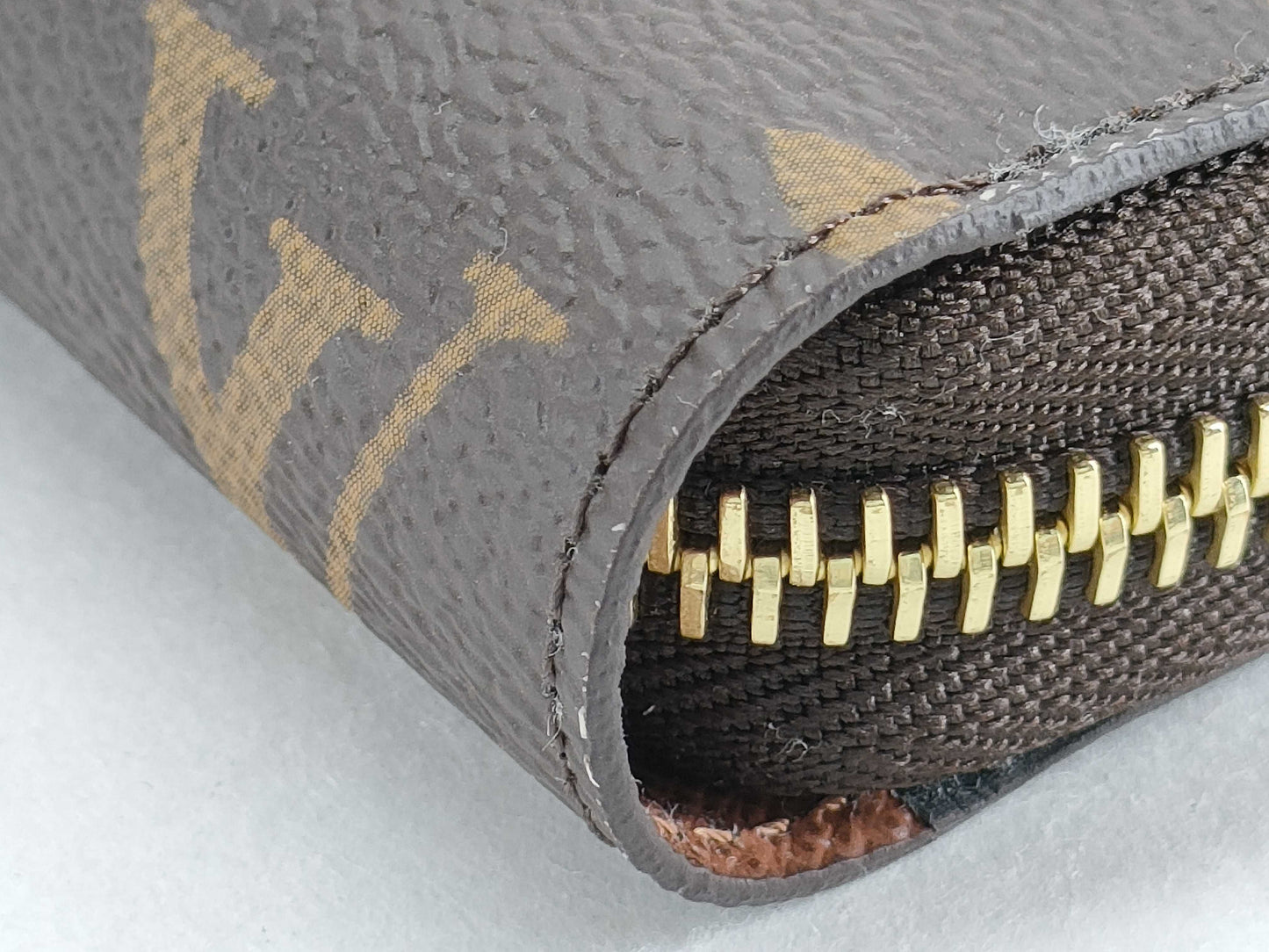 LOUIS VUITTON M42616 Monogram Unused Monogram Zippy Wallet