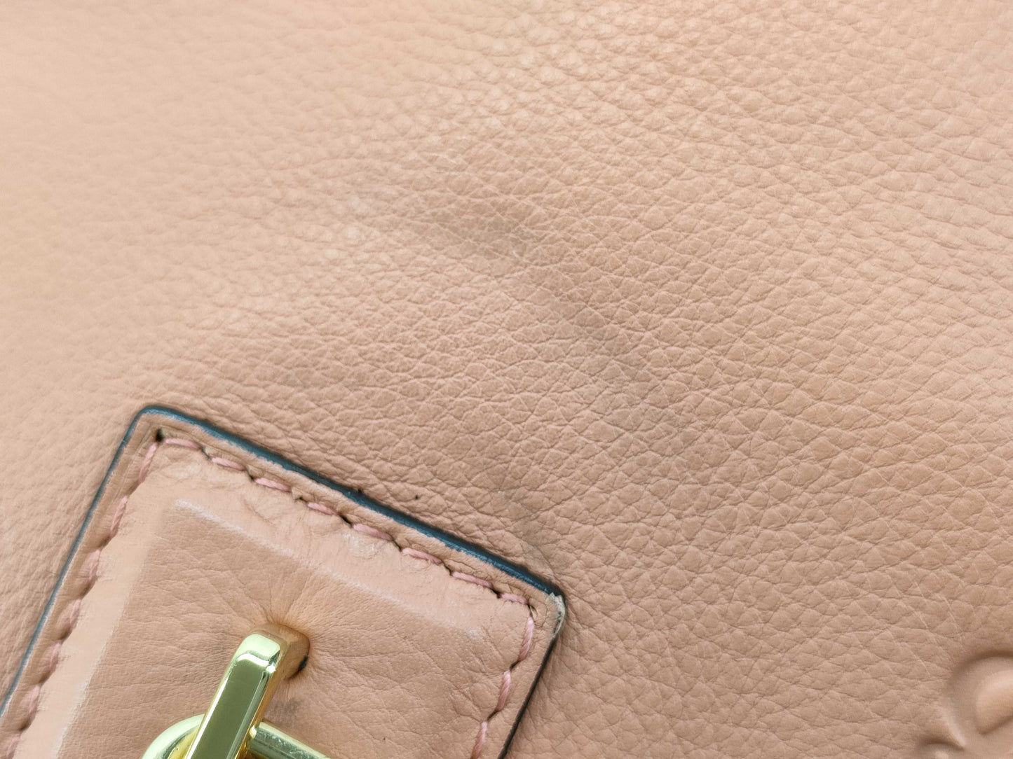 LOEWE Amazona 28 Handbag Handbag