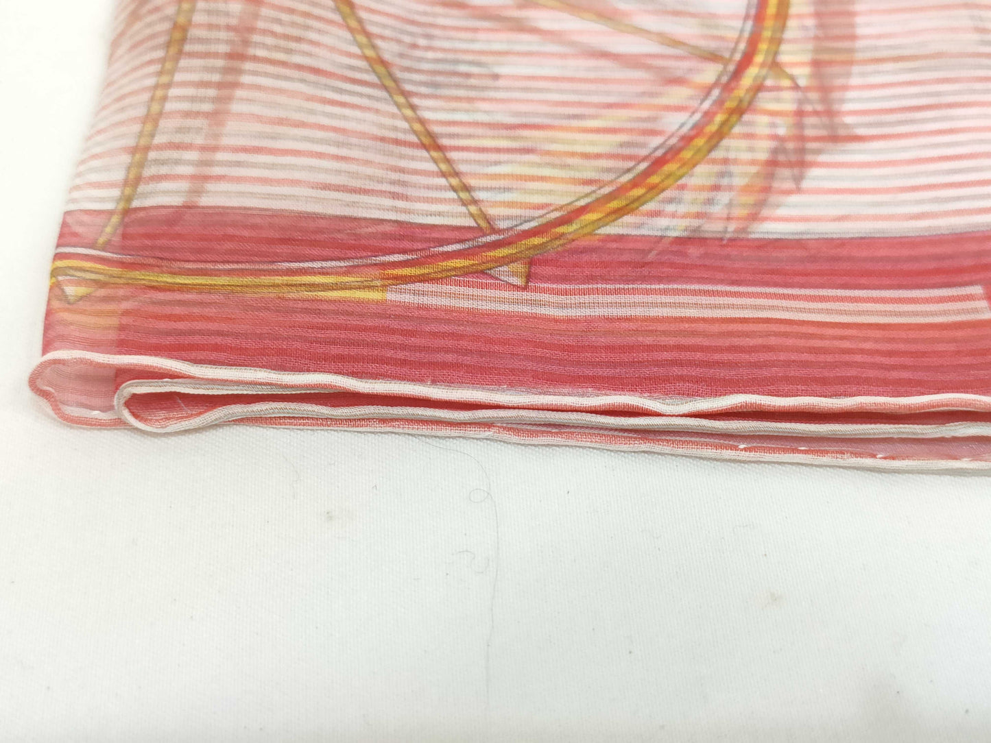 HERMES Carré VOITURES EN EQUILIBRE Silk Pink Scarf