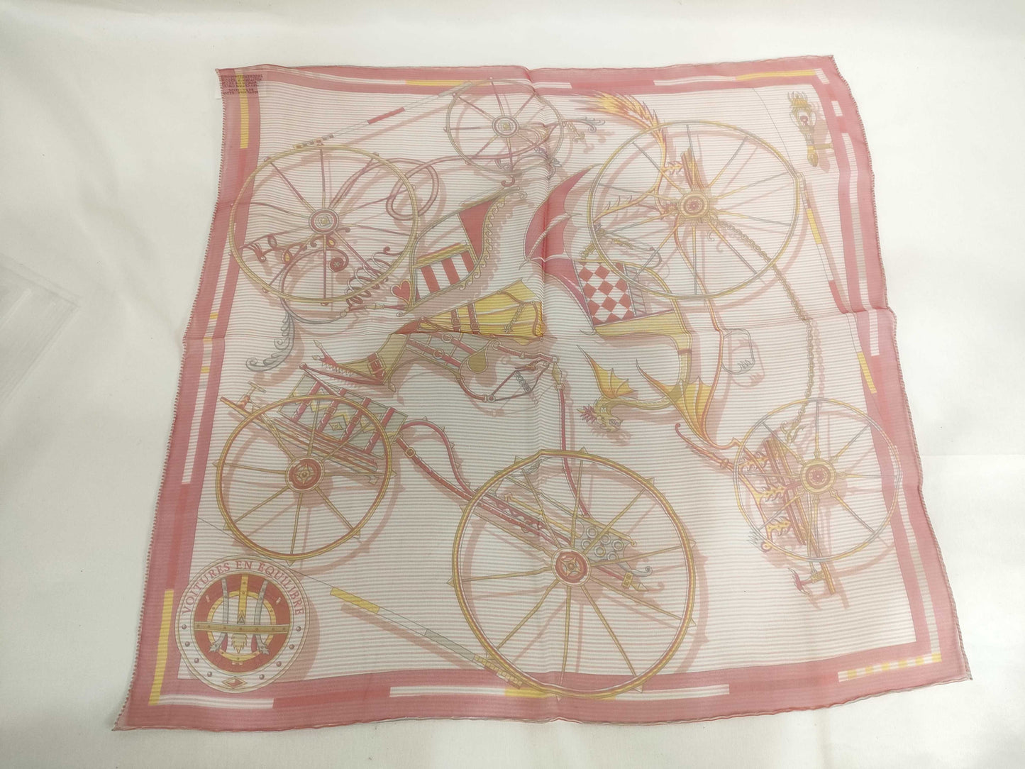 HERMES Carré VOITURES EN EQUILIBRE Silk Pink Scarf