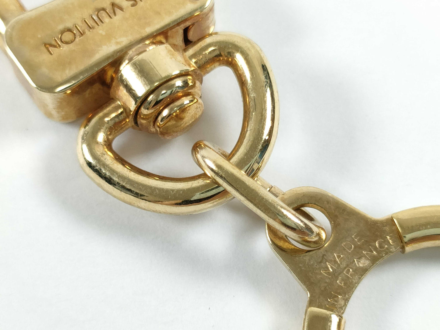 LOUIS VUITTON Anocre Key Ring Metal Gold M62694 Key Case/Key Holder