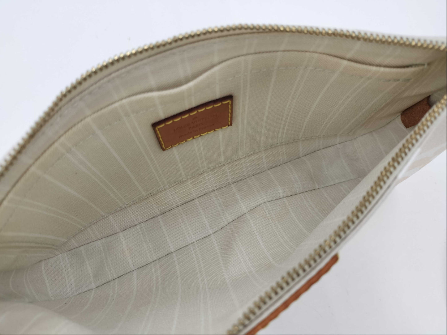 LOUIS VUITTON Louis Vuitton Monogram Shoulder Bag