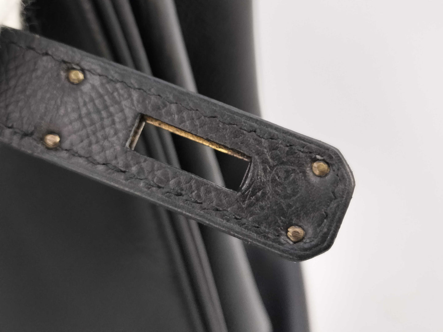 HERMES Birkin 40 Couchvel Black Handbag with 〇X Stamp