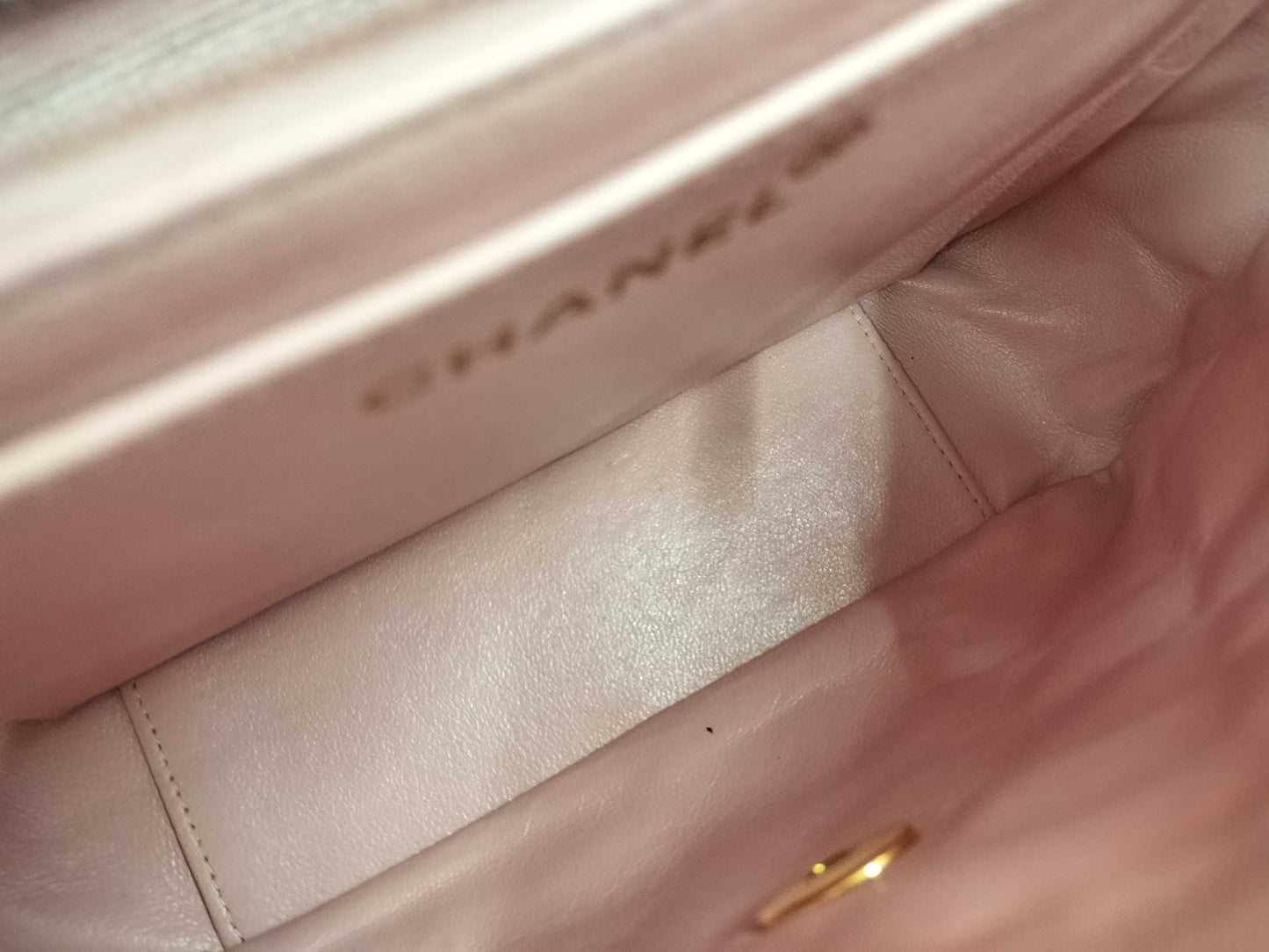 CHANEL Matelasse One-Shoulder Bag, Pink, No. 4