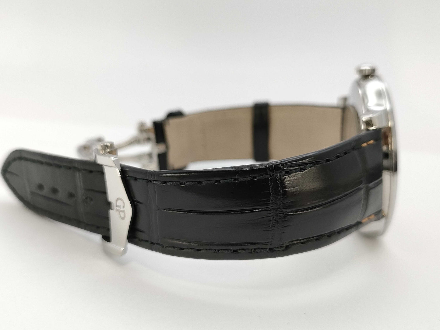 GIRARD PERREGAUX Infernity Edition 49555-11-632-BB60 823 Men's Watch