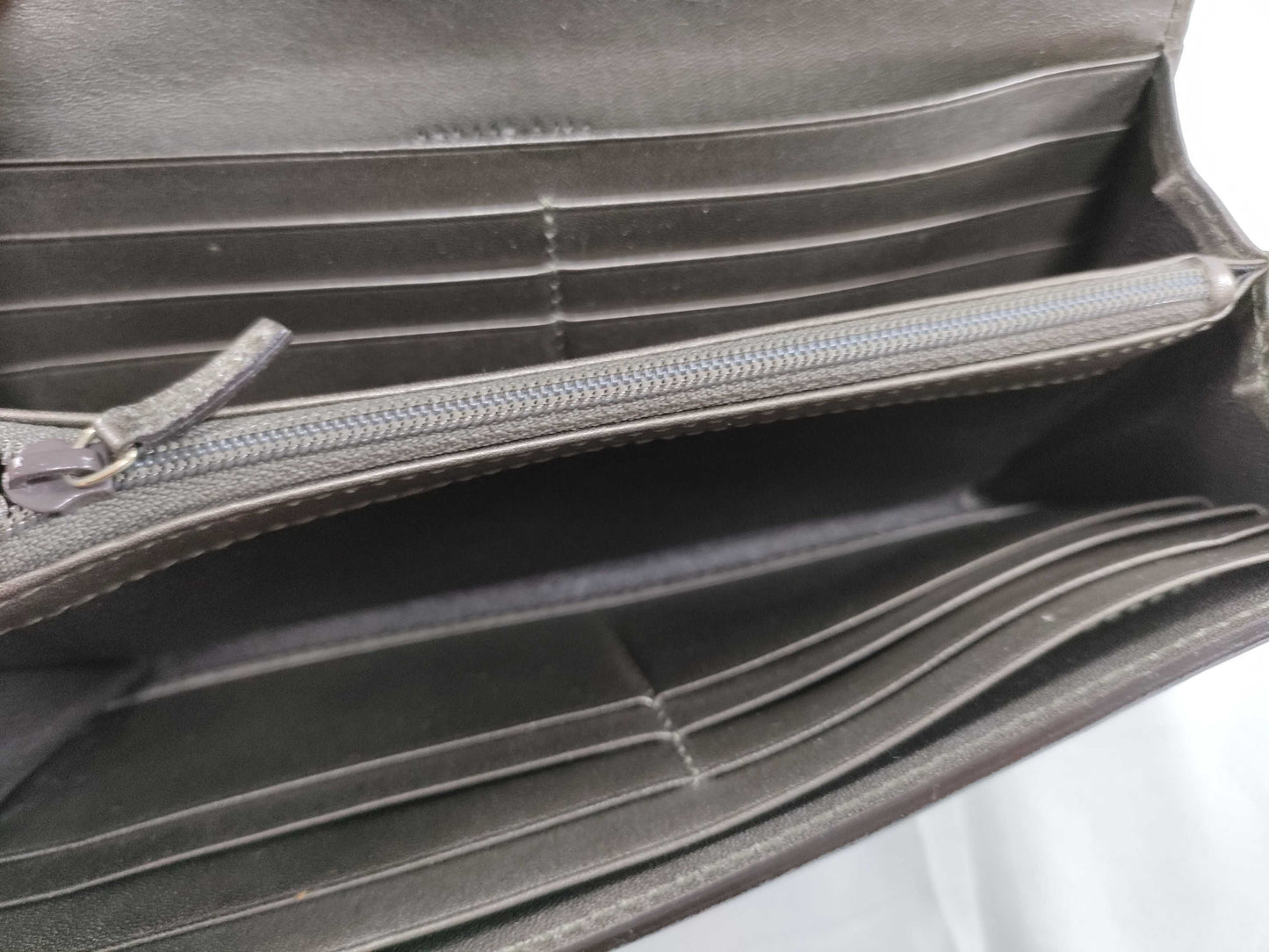 GUCCI Micro GG Long Wallet
