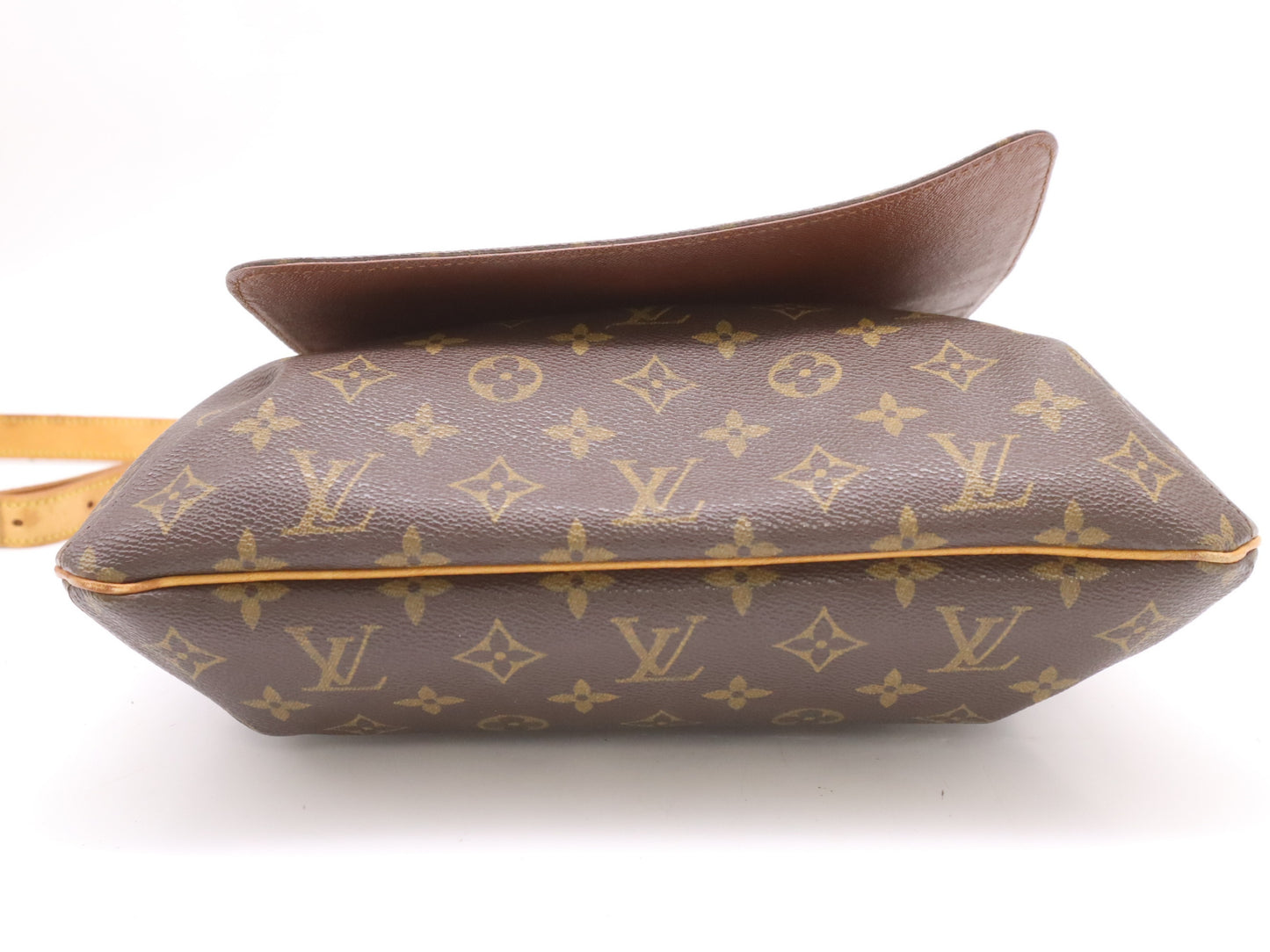 LOUIS VUITTON M51256 Monogram Musette Shoulder Bag