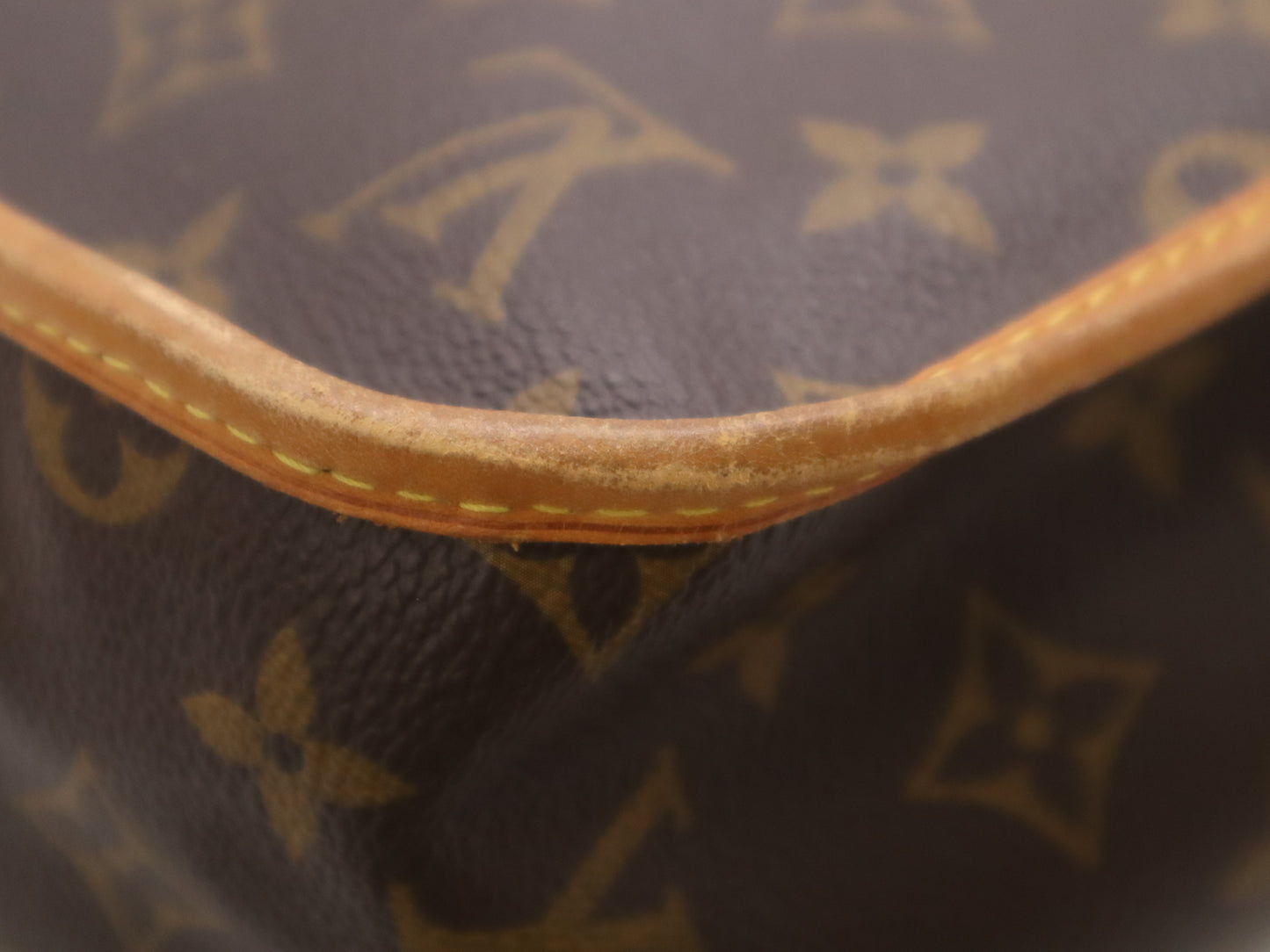 LOUIS VUITTON M40106 Monogram Messenger Bosphor PM Shoulder Bag