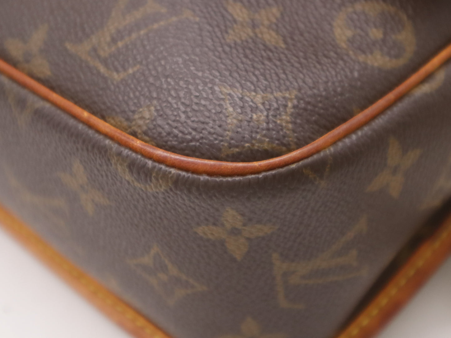 LOUIS VUITTON M42250 Monogram Sologne Shoulder Bag
