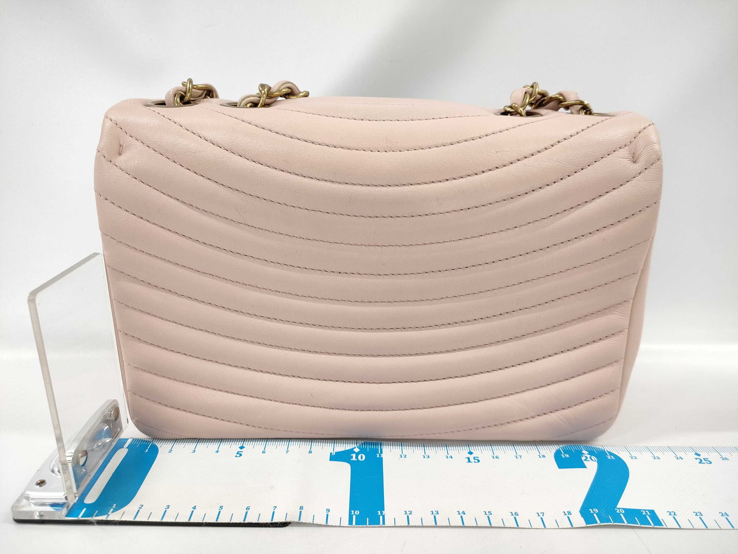 CHANEL Design Stitch Chain Shoulder Bag with Lambskin and Gold Hardware, 23078341, No Cards Included