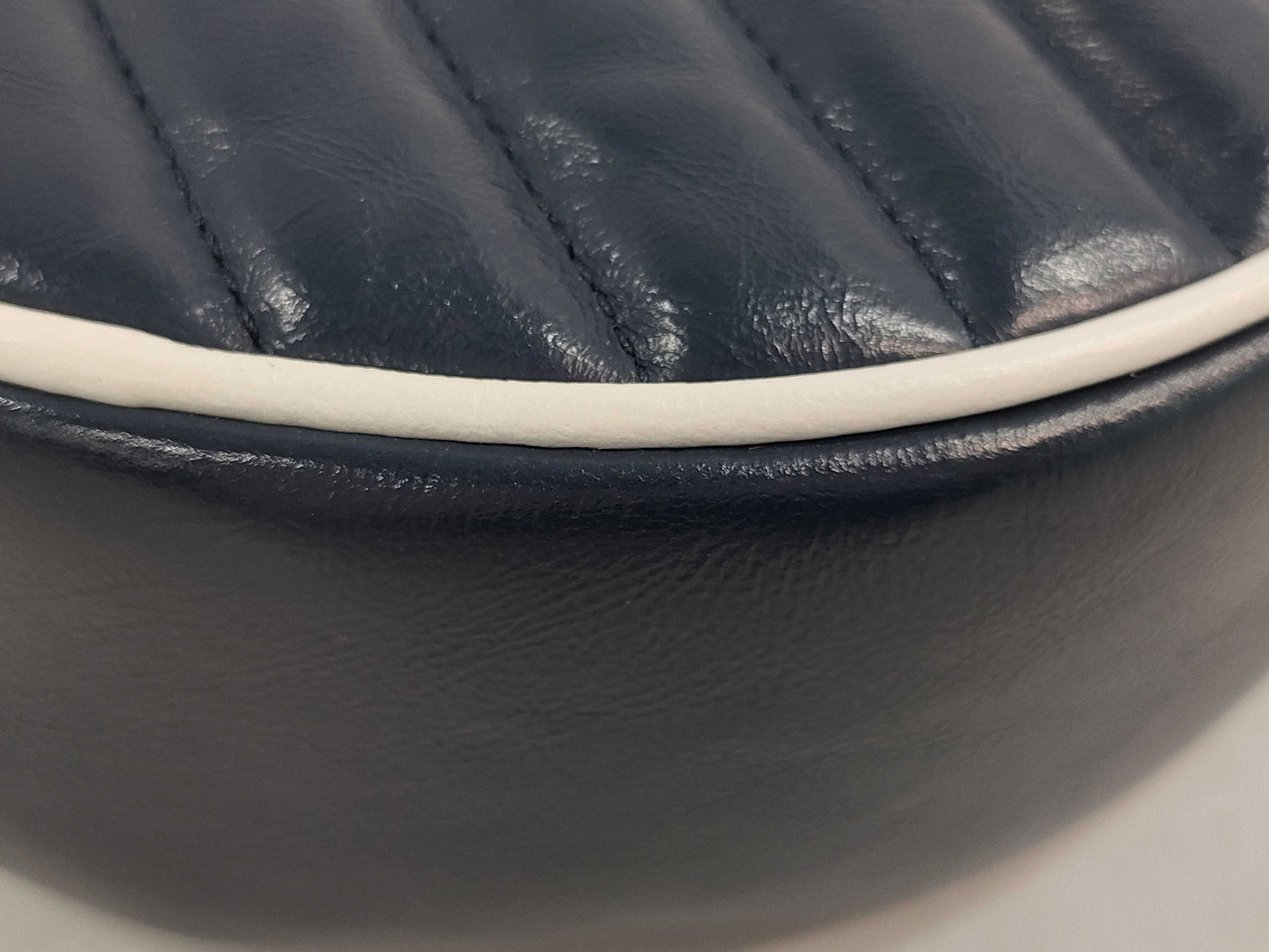 GUCCI GG Marmont Round Shoulder Bag in Navy and White Leather