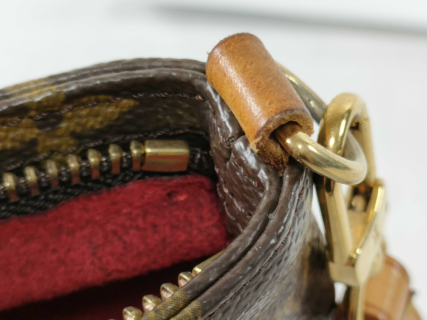LOUIS VUITTON M 51901 Monogram LV Pouch x 1 Pouch