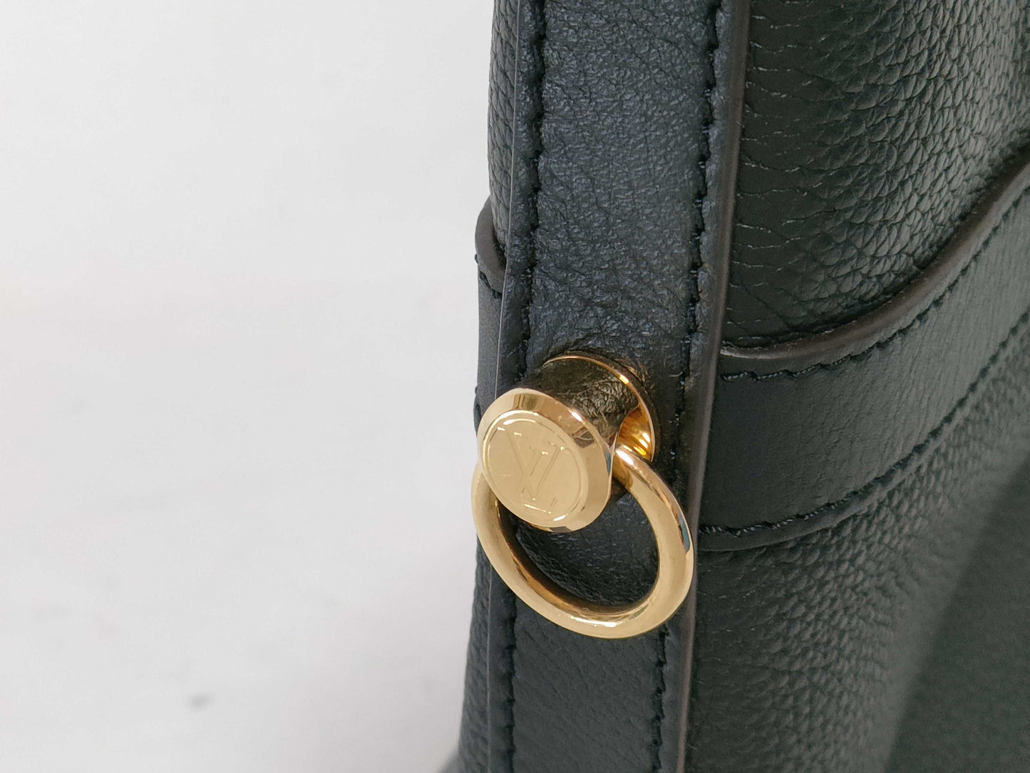 LOUIS VUITTON M57934 Cruiser PM Calfskin Black Shoulder Bag M57934