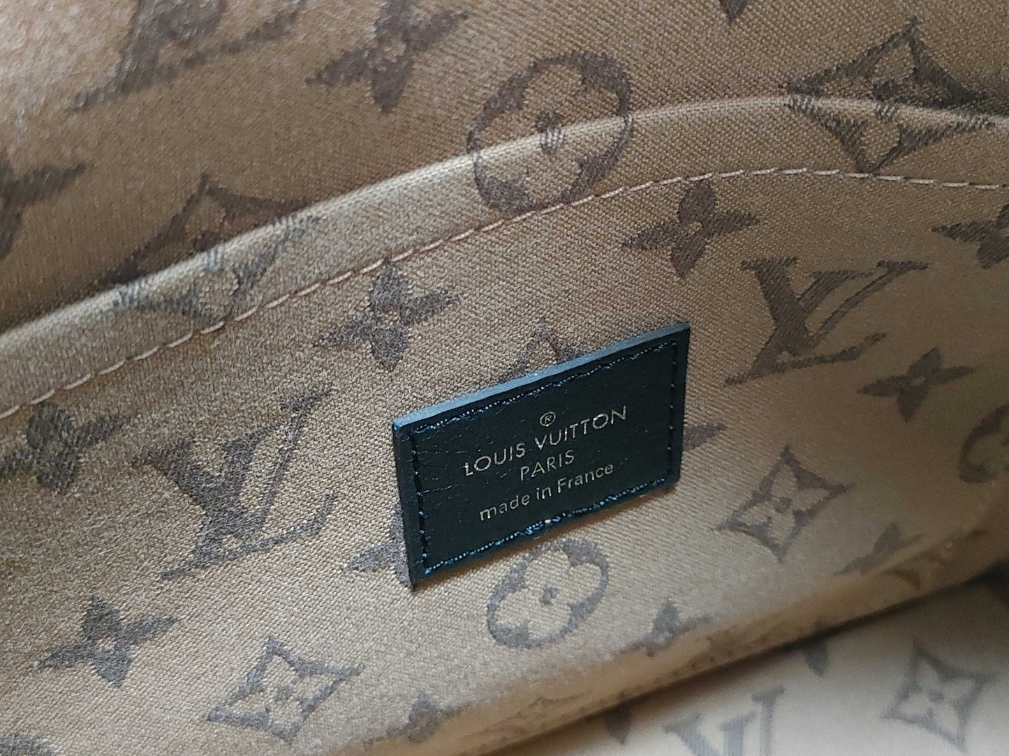 LOUIS VUITTON M57934 Cruiser PM Calfskin Black Shoulder Bag M57934