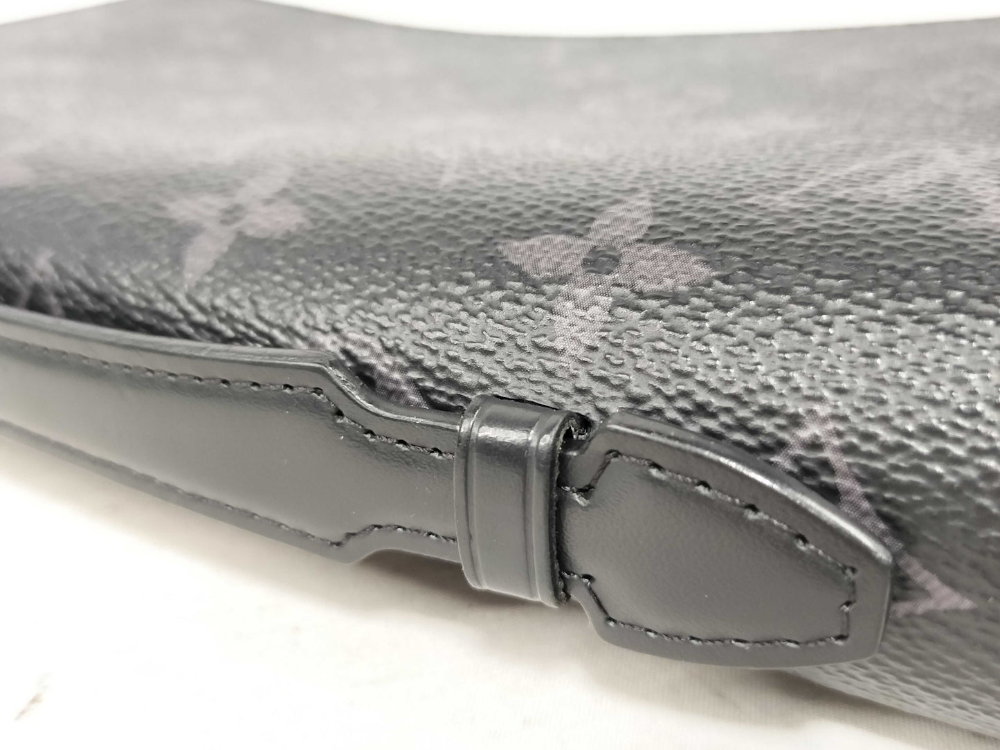 LOUIS VUITTON M61698 Monogram Eclipse Zippy XL M61698 CA3199 Wallet/Second Bag