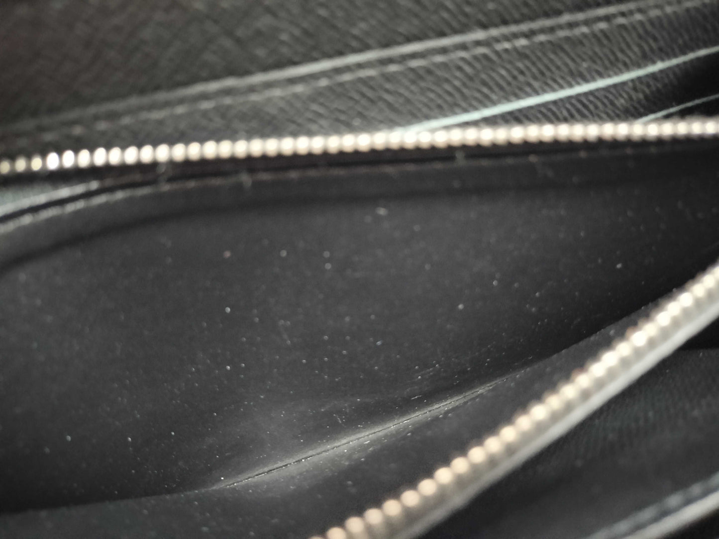 LOUIS VUITTON M61698 Monogram Eclipse Zippy XL M61698 CA3199 Wallet/Second Bag