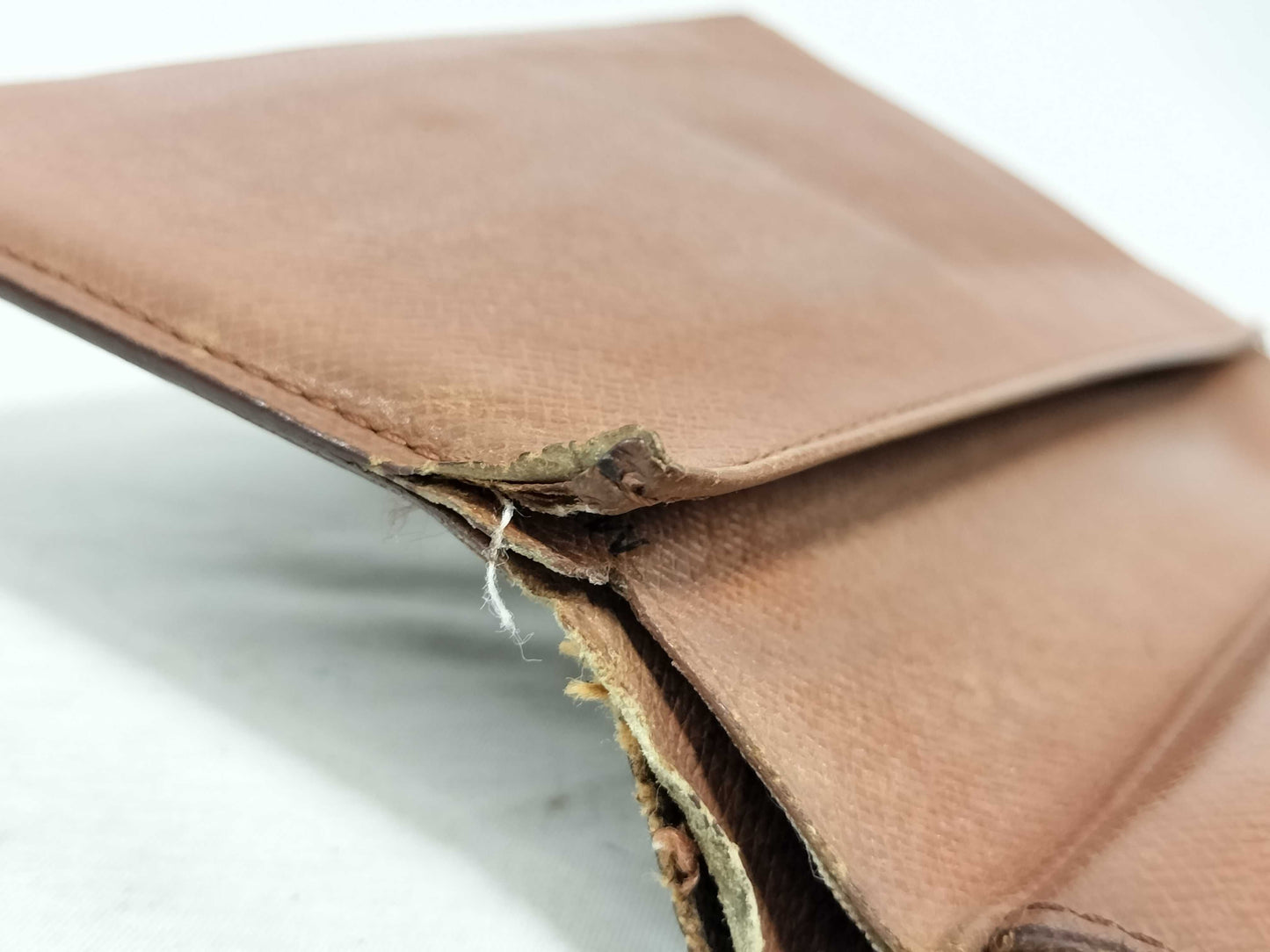 LOUIS VUITTON Monogram LOUIS VUITTON Wallet Monogram Wallet