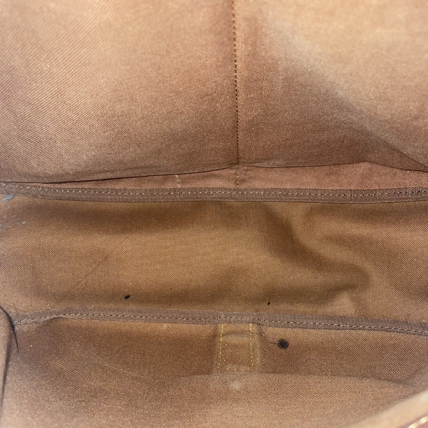 LOUIS VUITTON Saumur Shoulder Bag