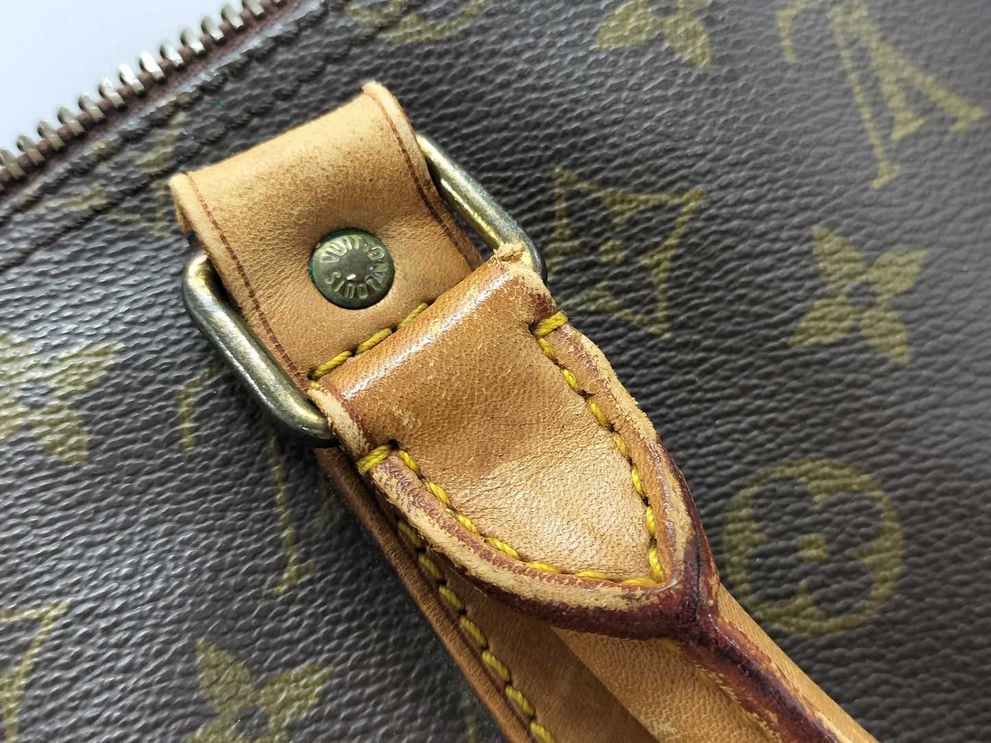 LOUIS VUITTON Monogram Keepall 55 Boston Bag